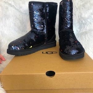 Brand new AUTHENTIC sparkly  ugg boots💕